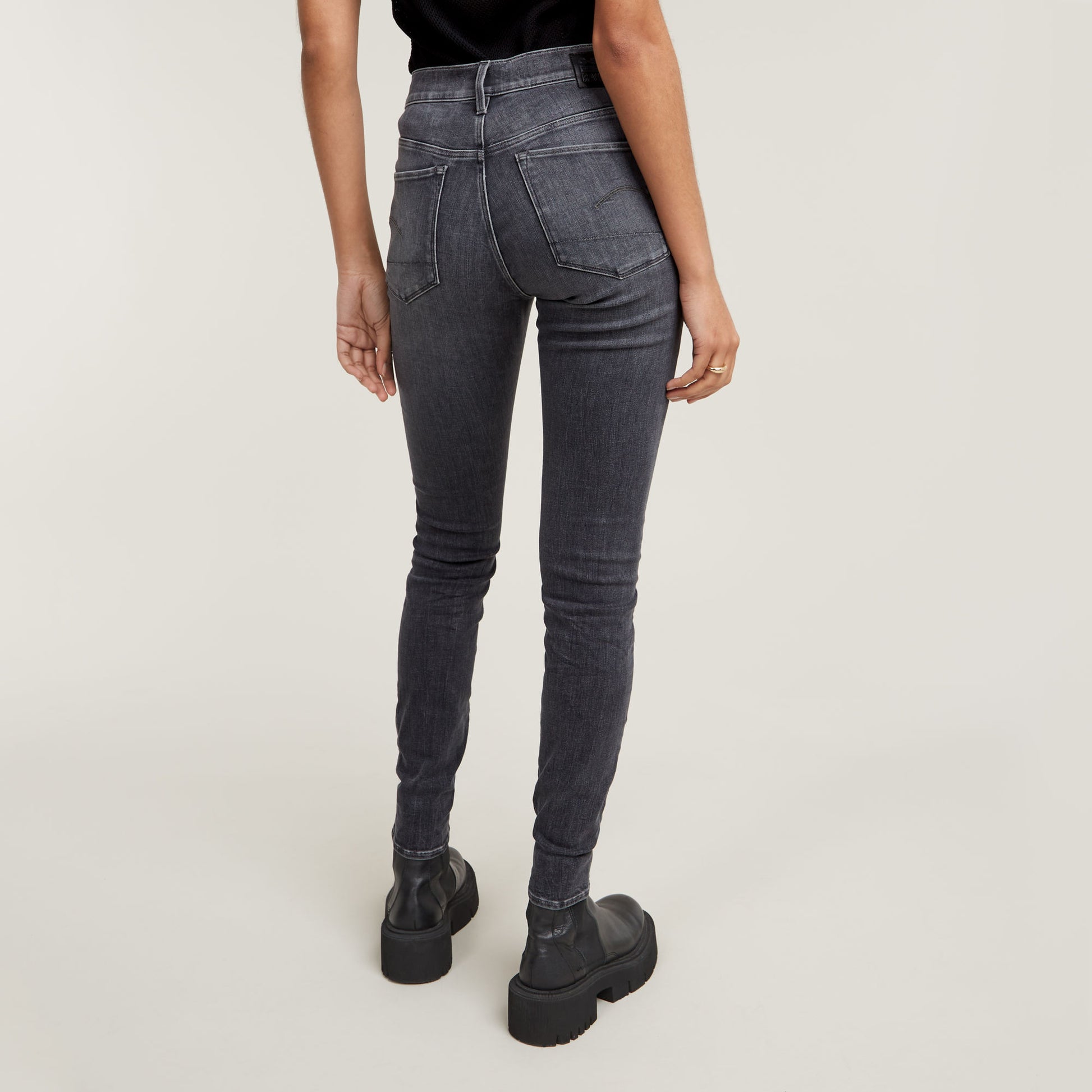 3301-skinny-wmn-c239-faded-black-magnet-