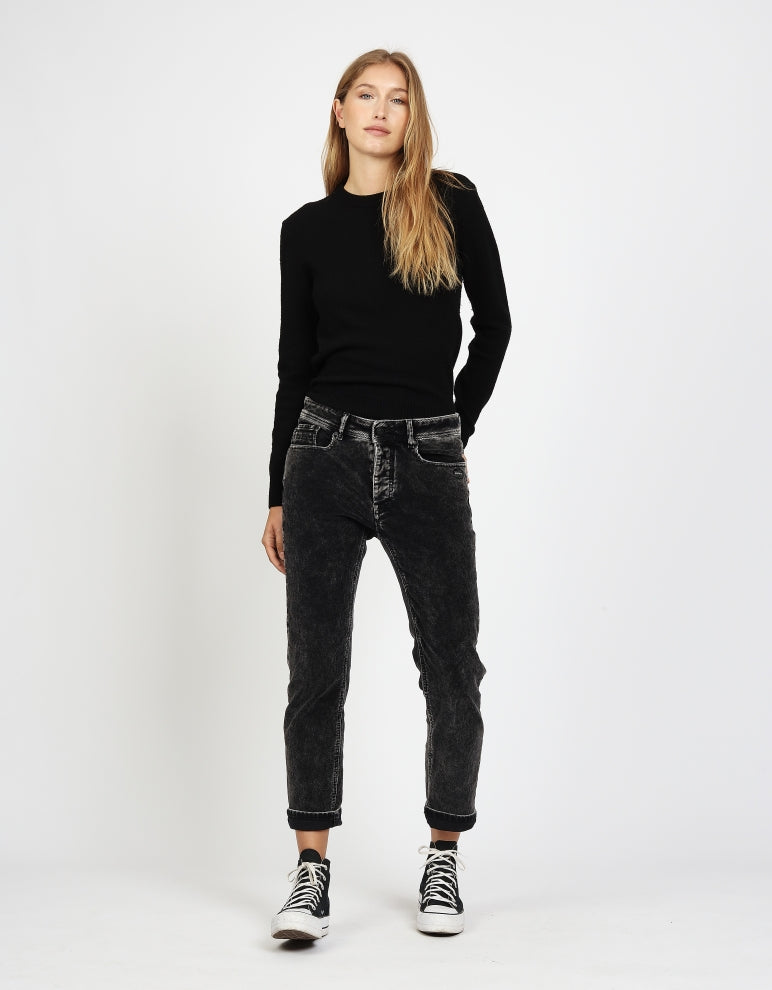 gang-nica-cropped-jeans-boyfriend-fit-boyfriend
