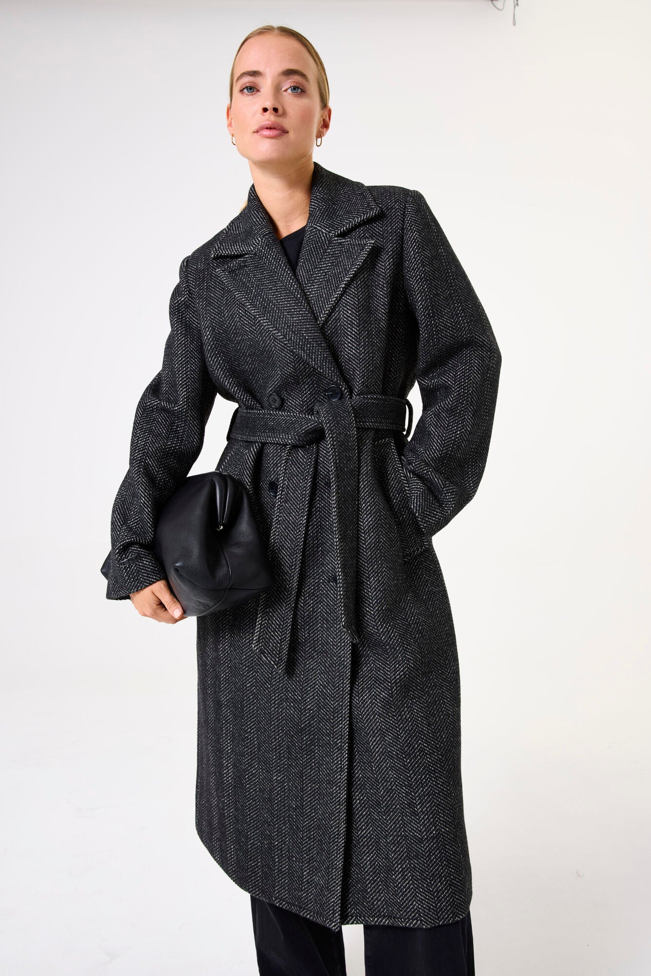 garcia-mantel-coat