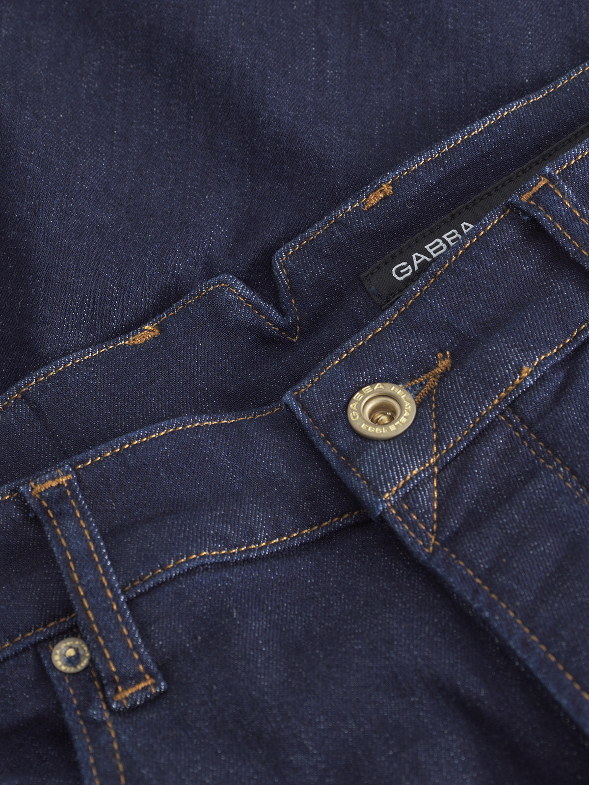 jeans--