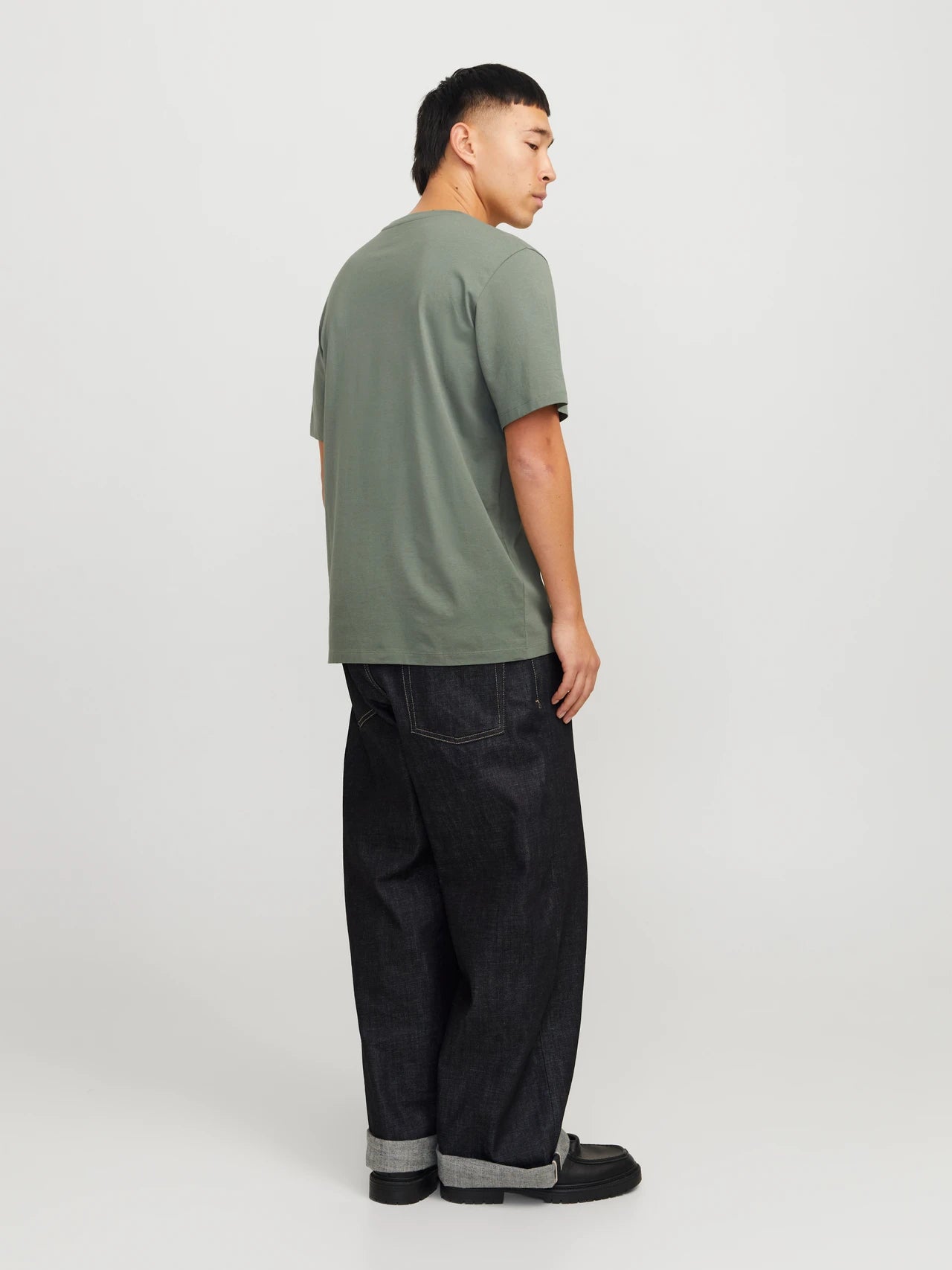jjeorganic-basic-tee-agave-green-