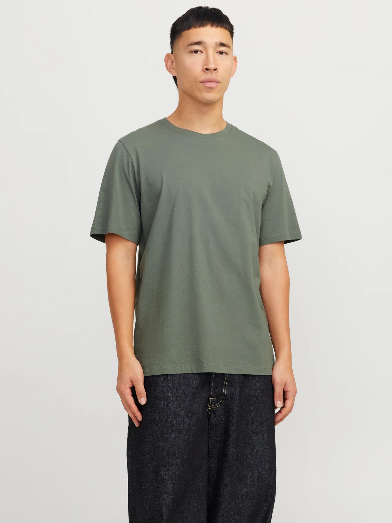 jjeorganic-basic-tee-agave-green-