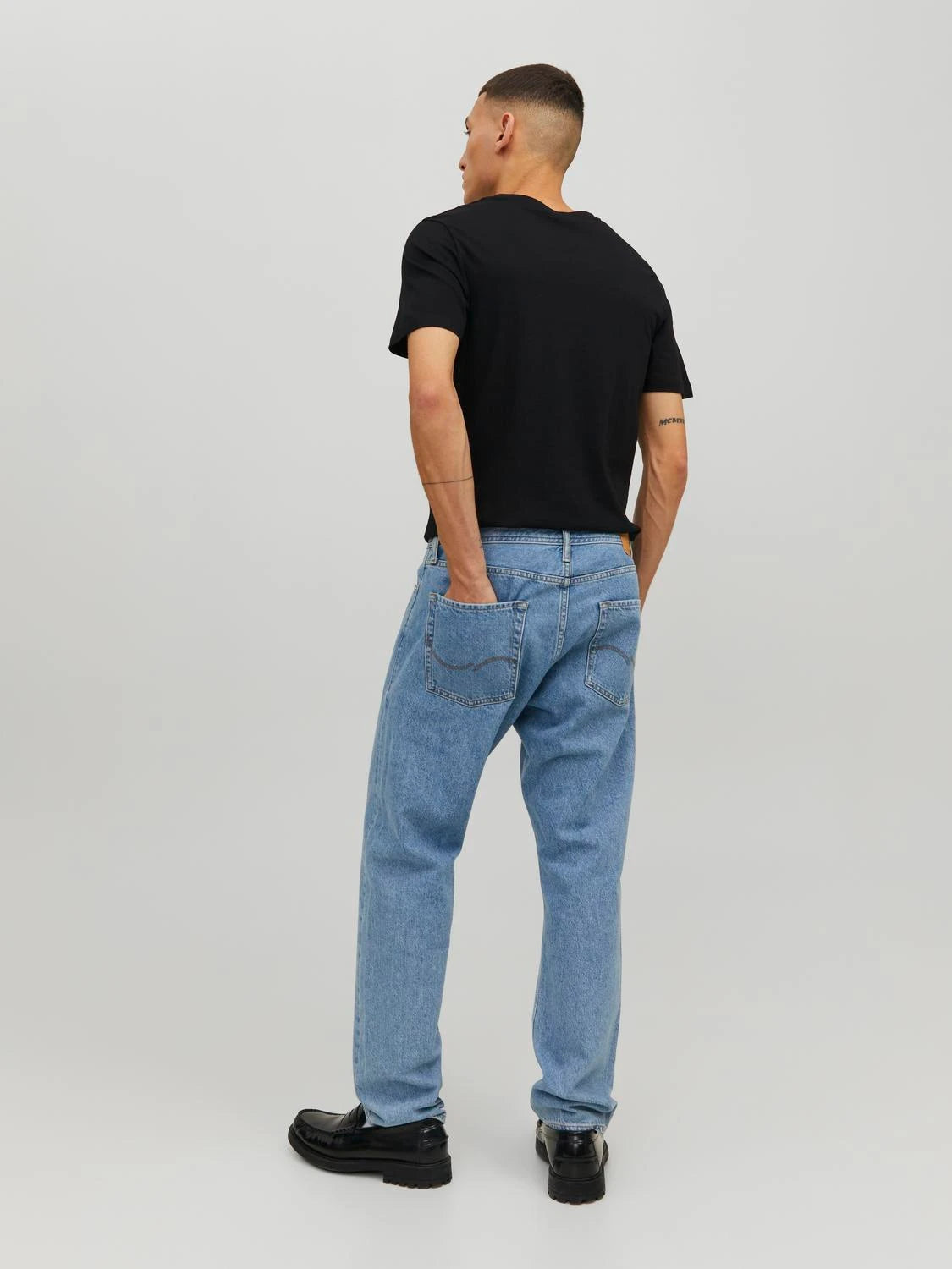 jjeorganic-basic-tee-black-