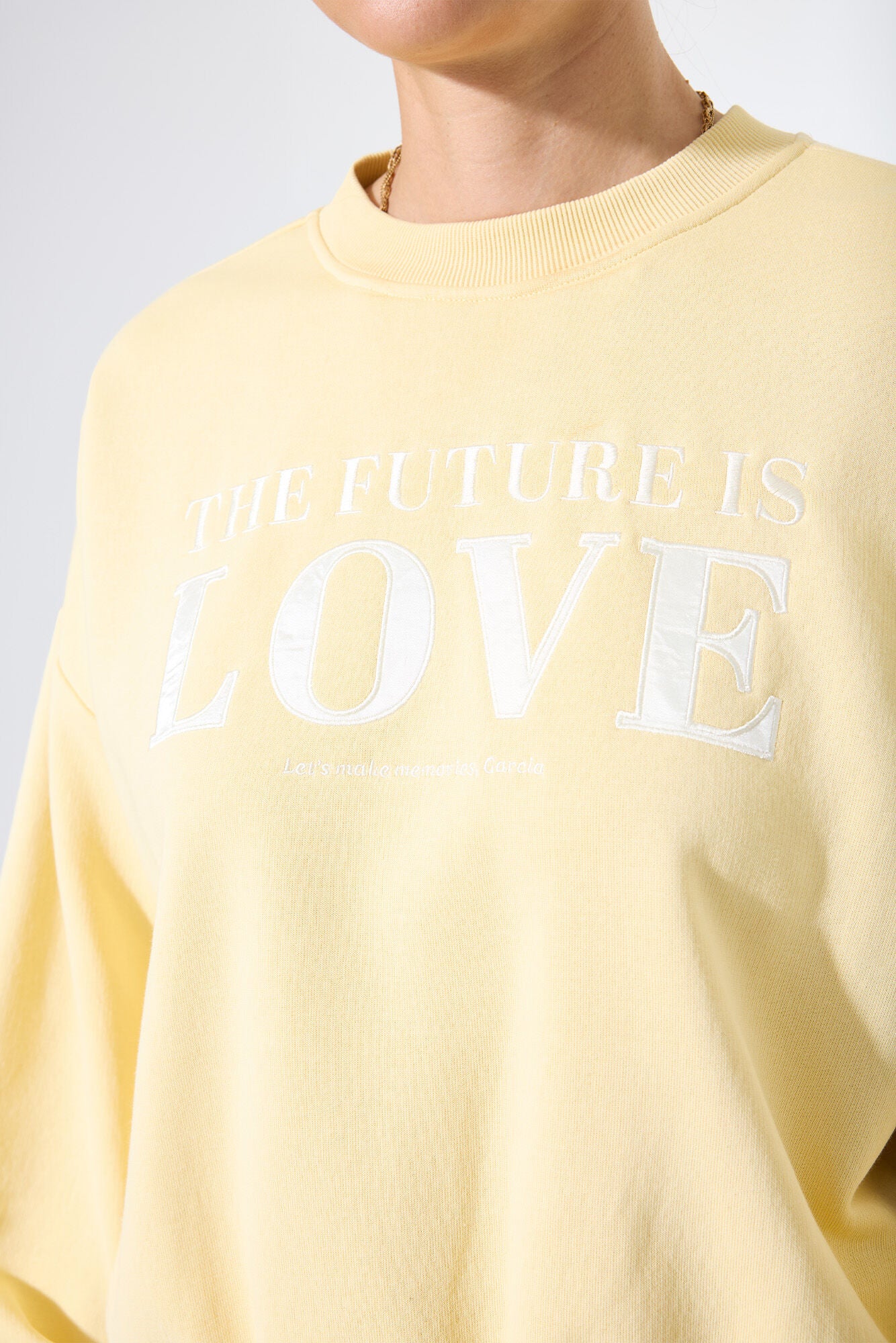 ladies-sweat-