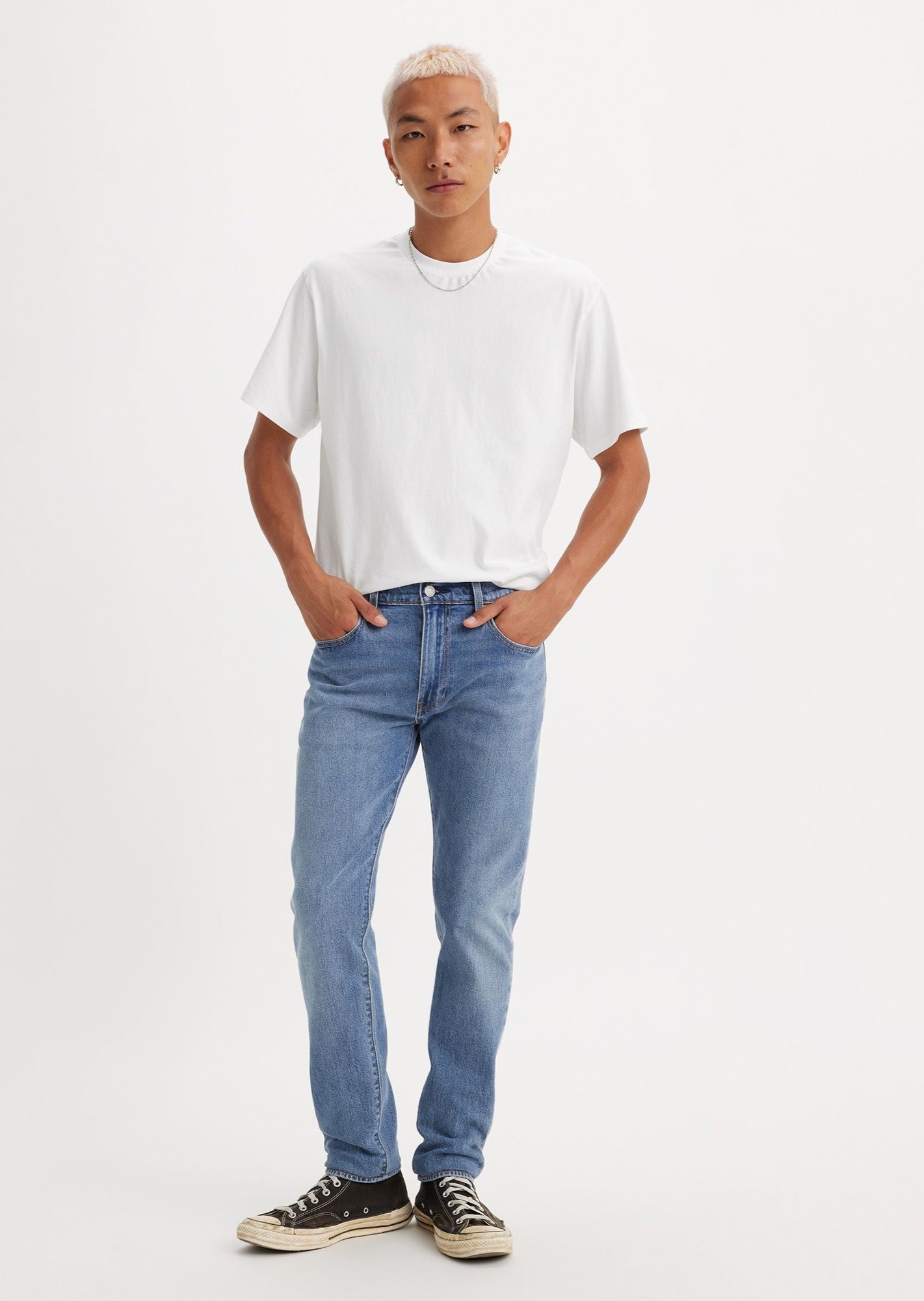 levi's®512™-slim-taper-jeans---hold-on-me-tapered-fit