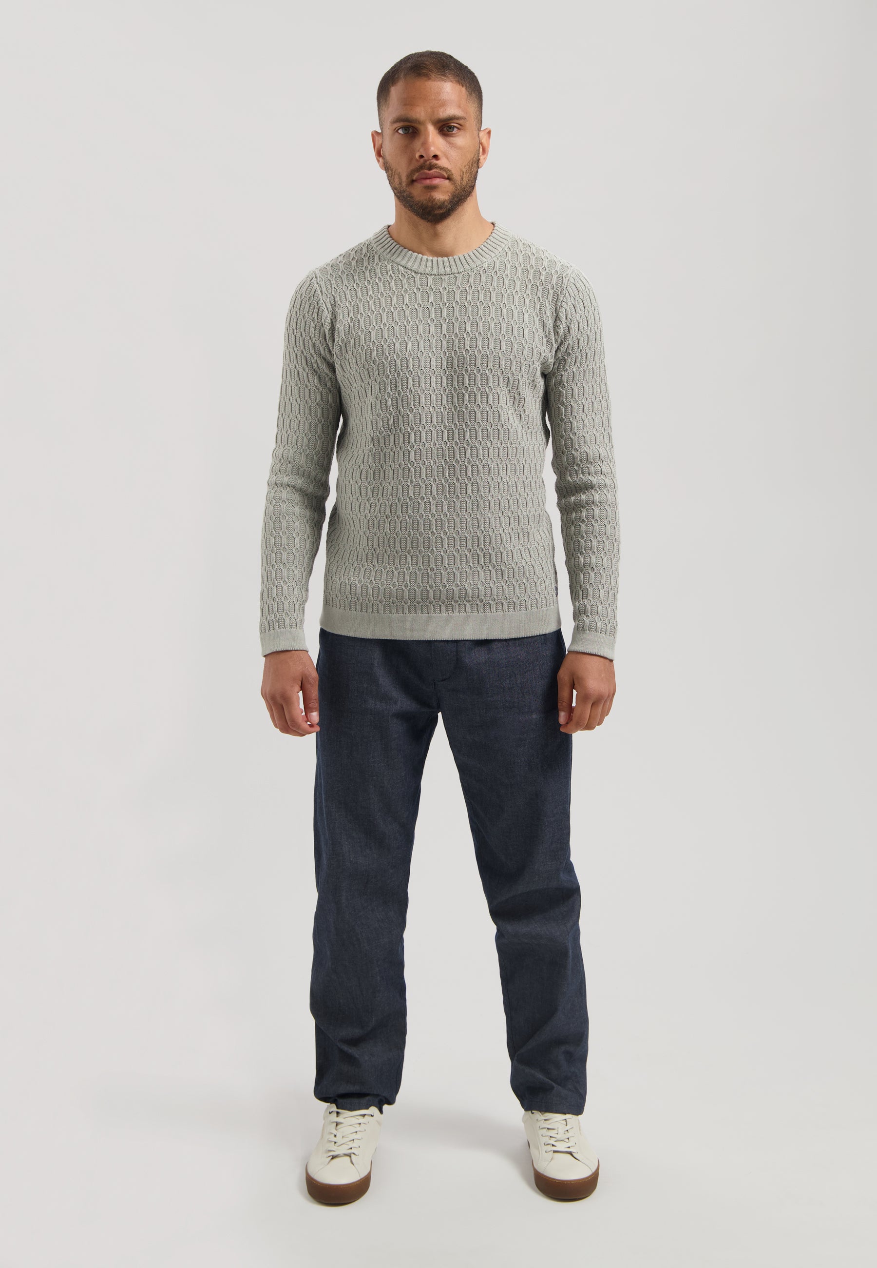 pullover-831-