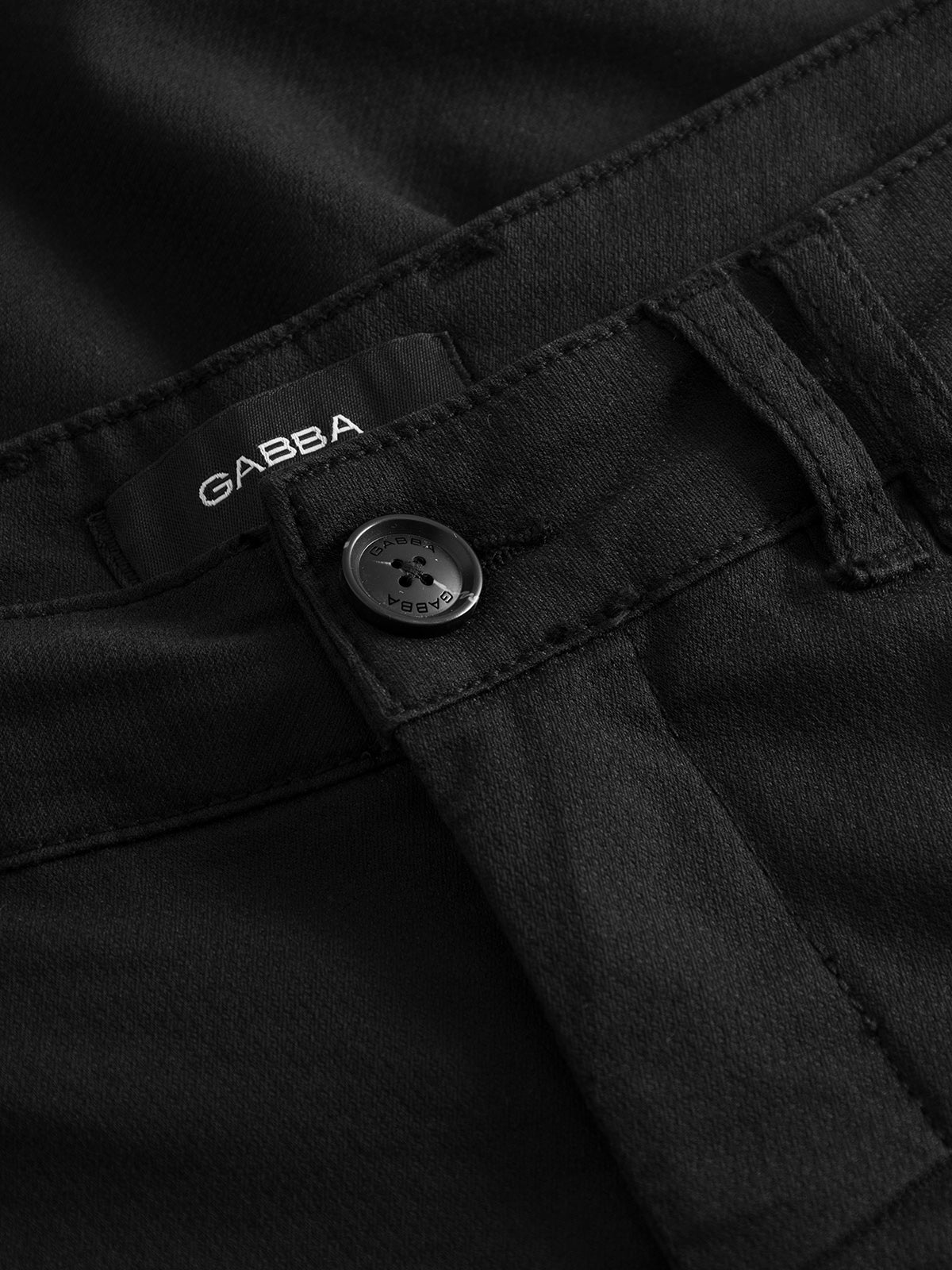 shorts-black-