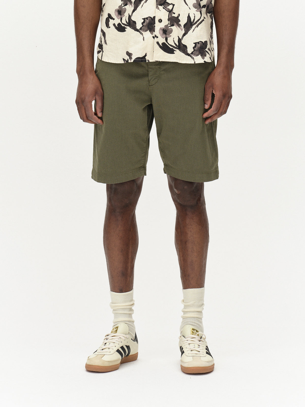 shorts-deep-li-