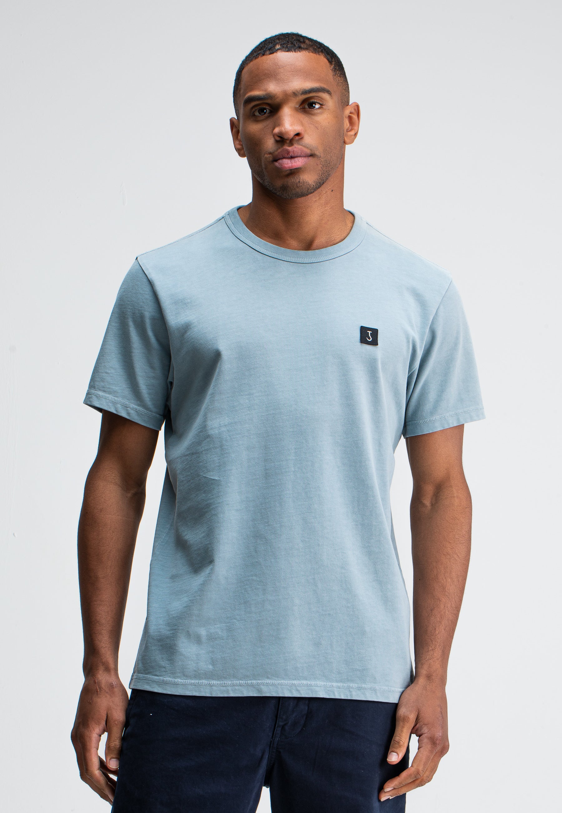 t-shirt-823-