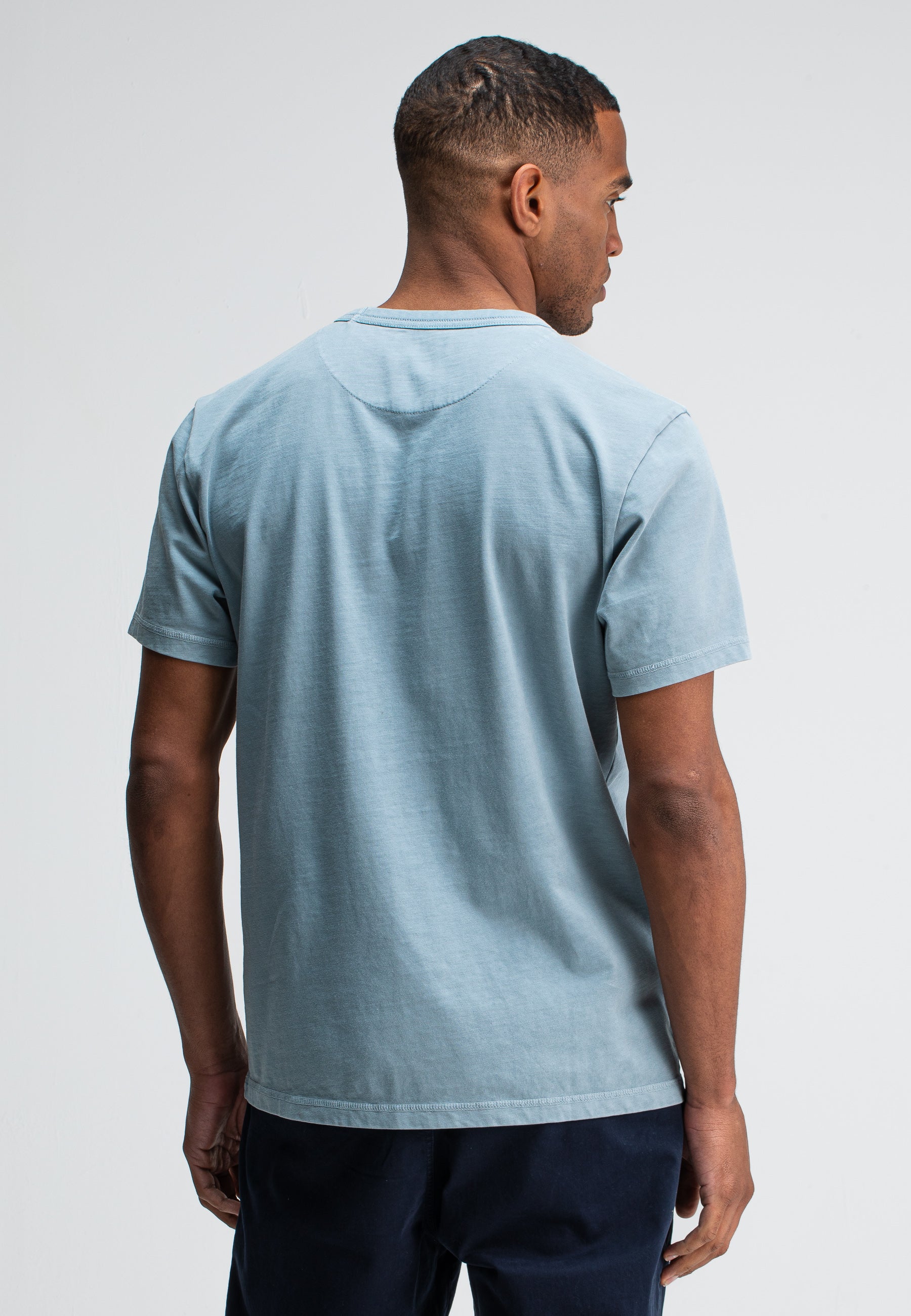 t-shirt-823-