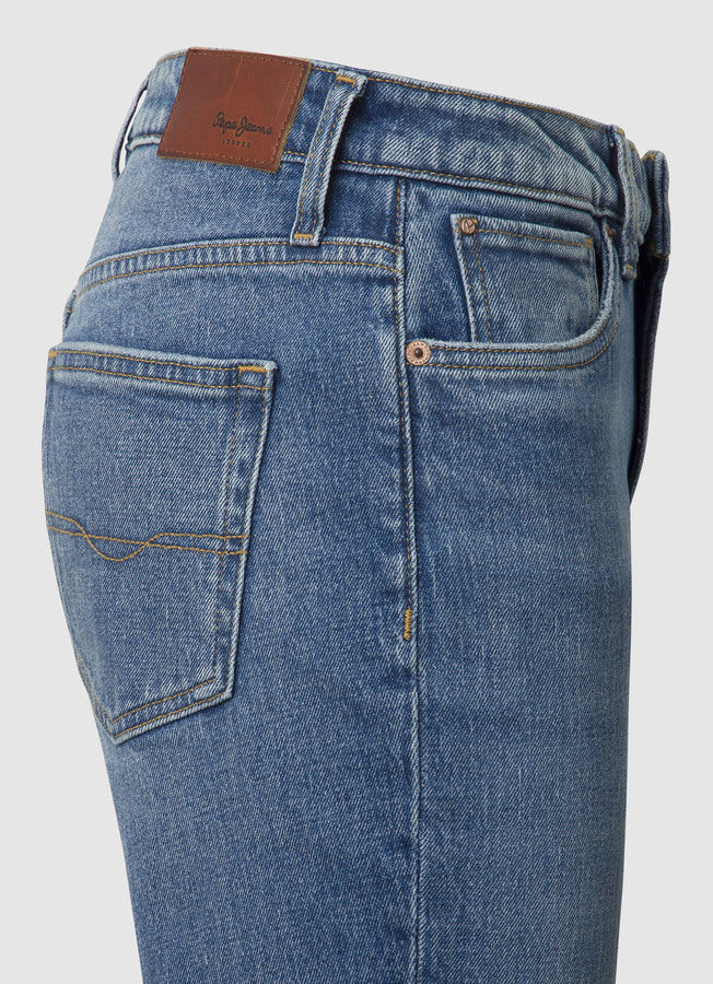 tapered-jeans-ib5-