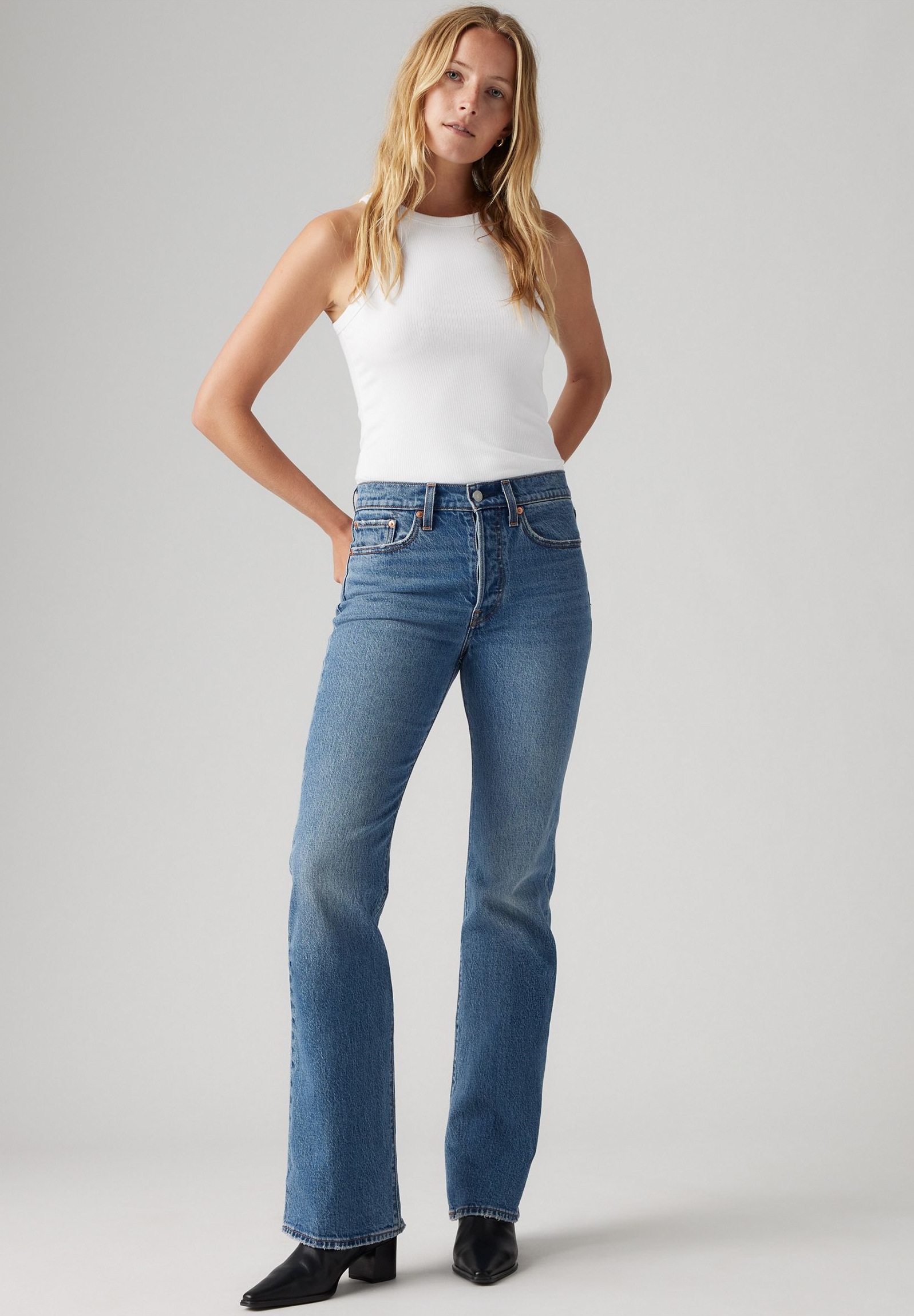 wedgie-boot-