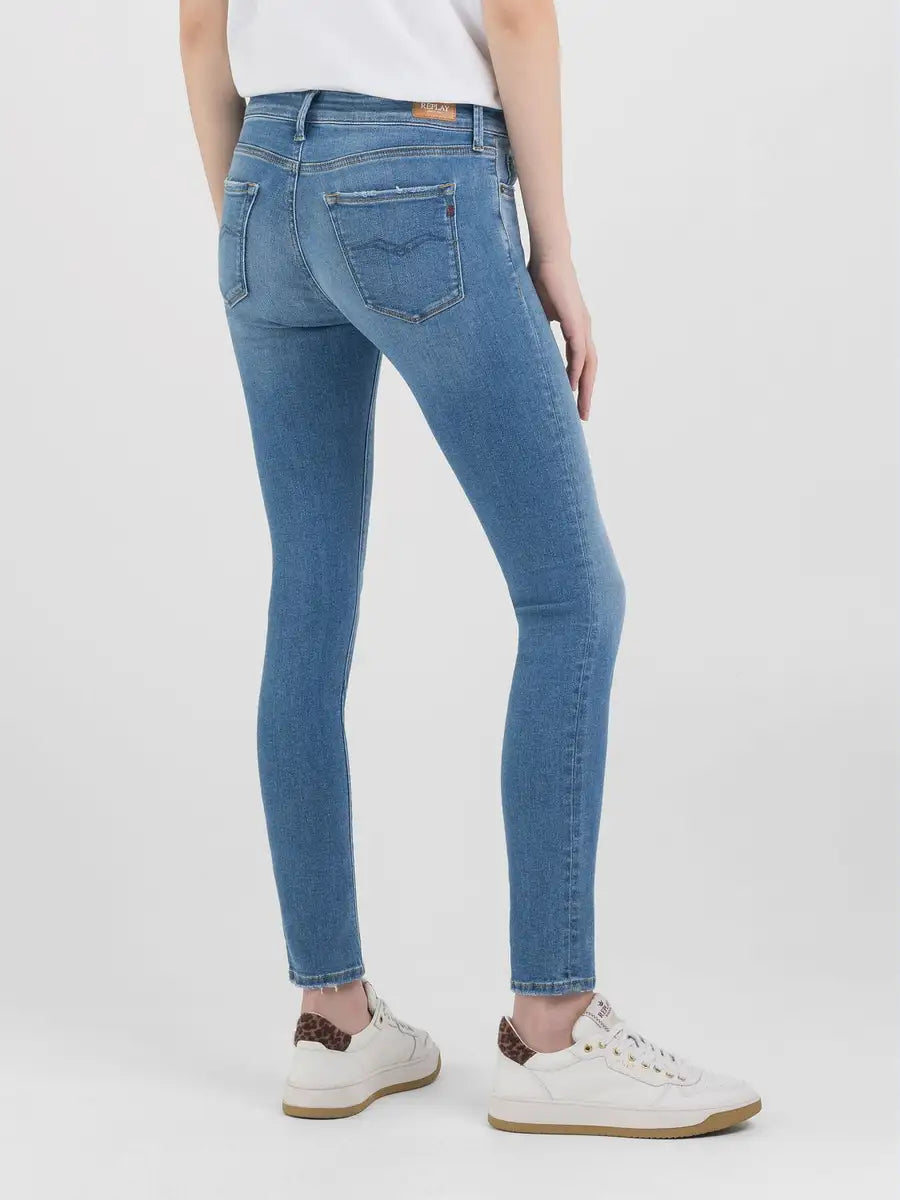wh689.000.805.725-skinny-fit