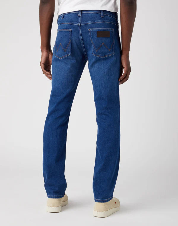 wrangler-greensboro-jeans-straight-fit-länge30-straight-fit